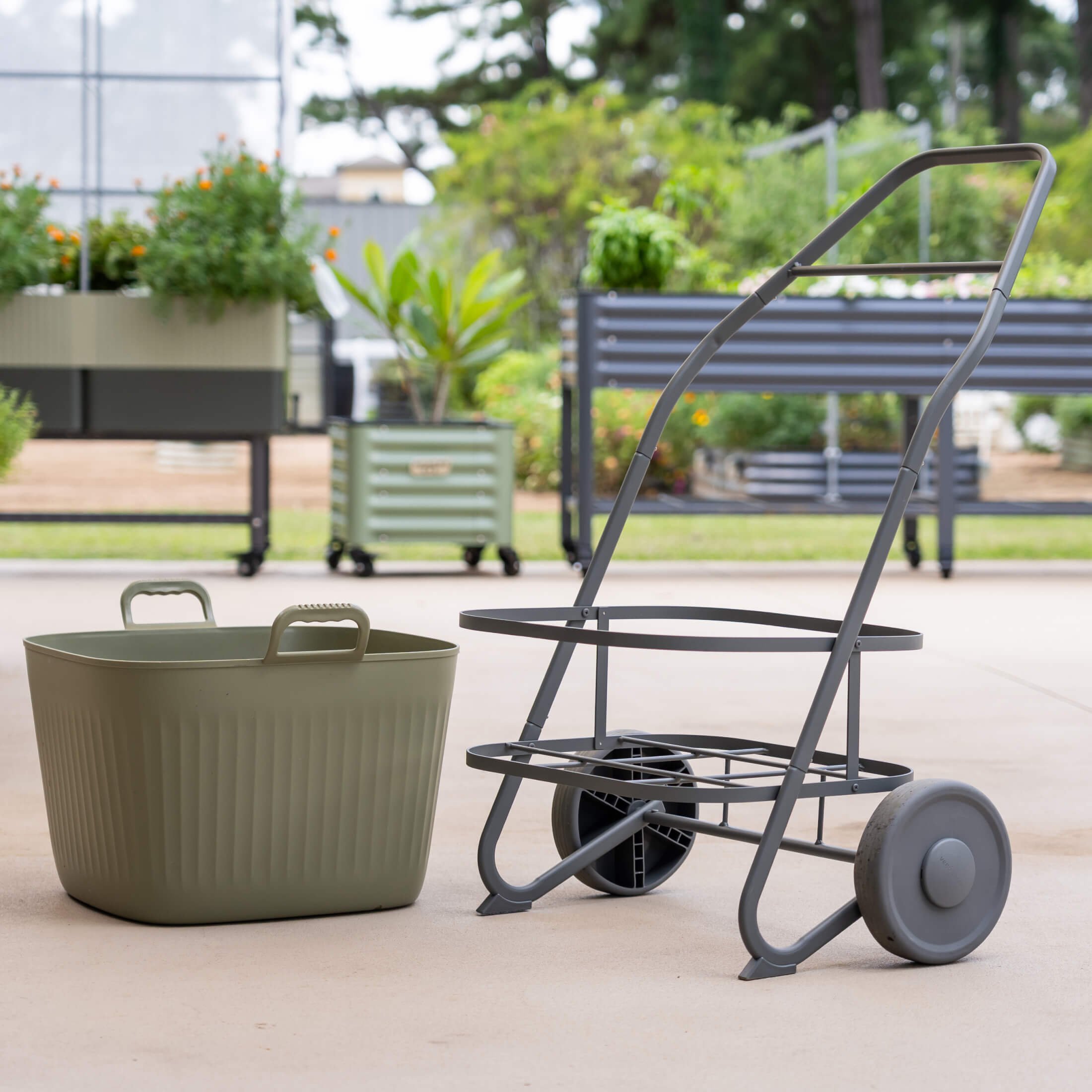 FlexTrug™ 12-Gallon Utility Cart