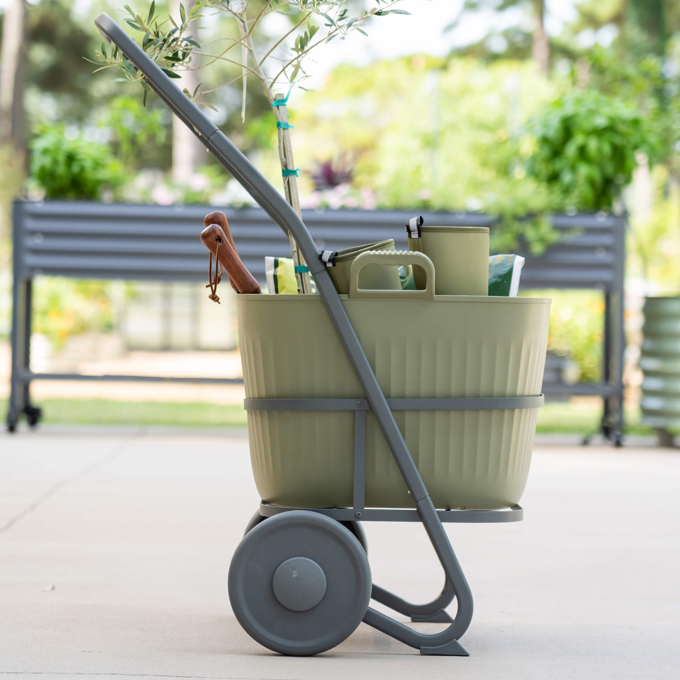 FlexTrug™ 12-Gallon Utility Cart