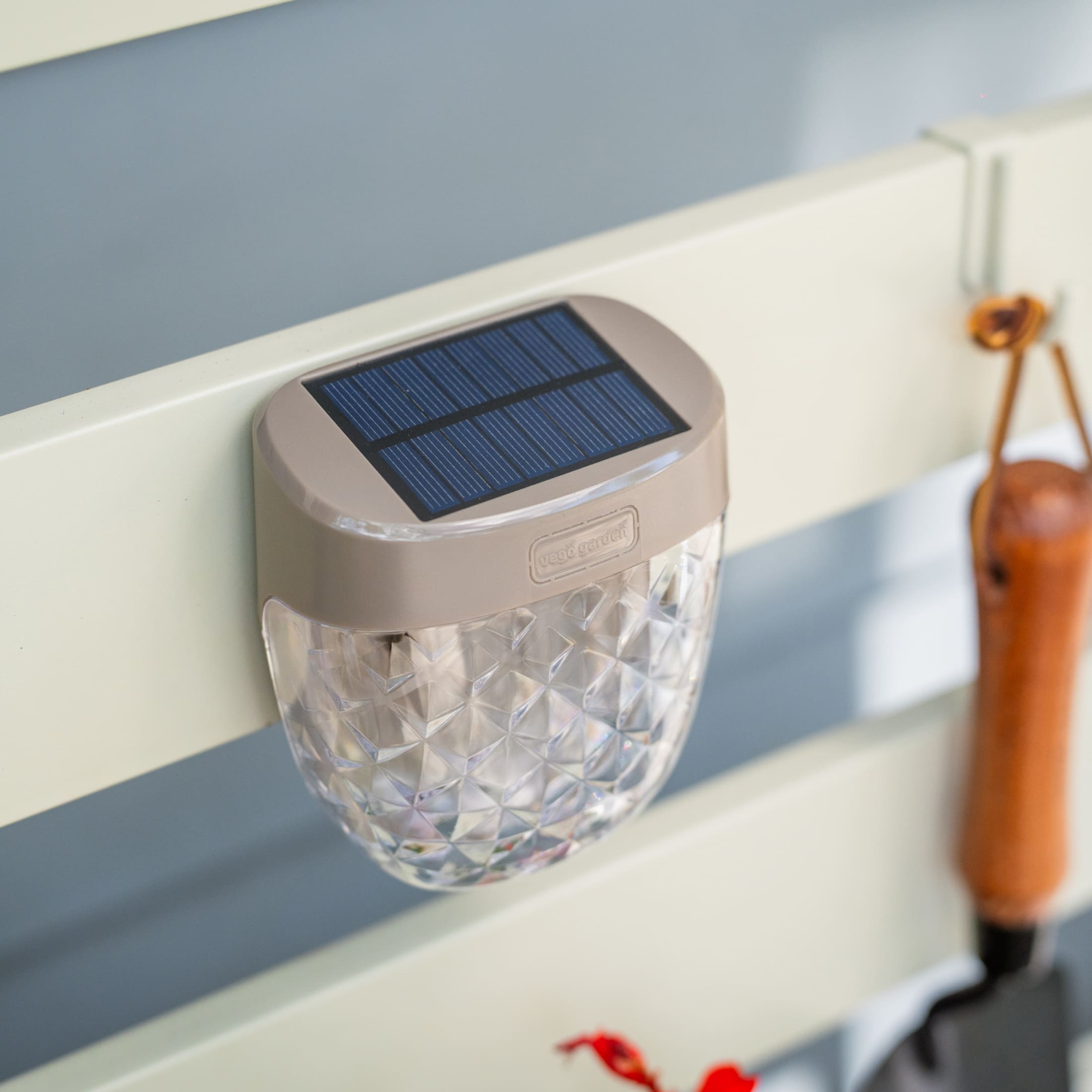 Diamond Garden Solar Light - Flat Mount