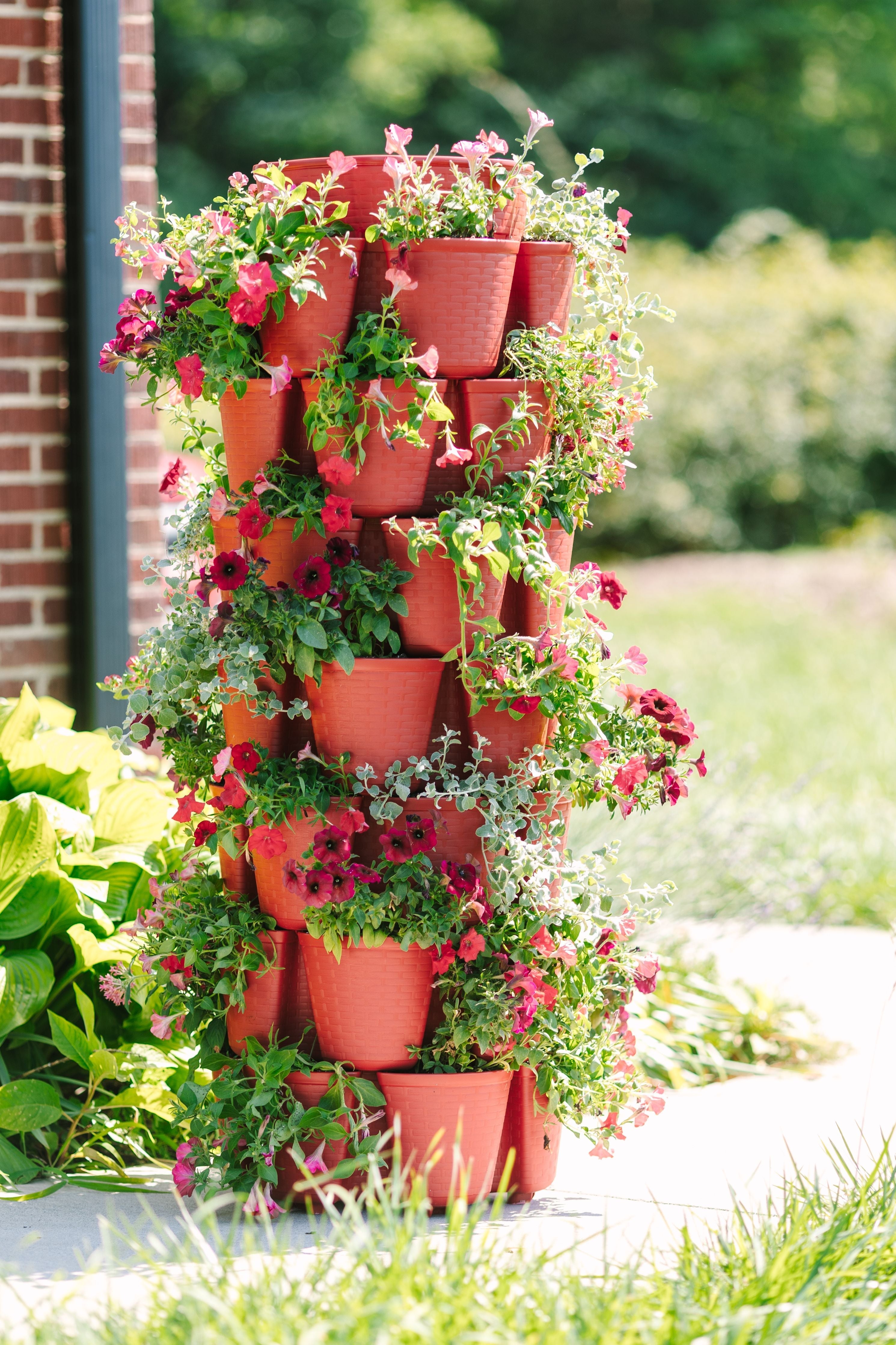 weaved plant pots 7 Tier GreenStalk Garden Leaf Vertical Planter
