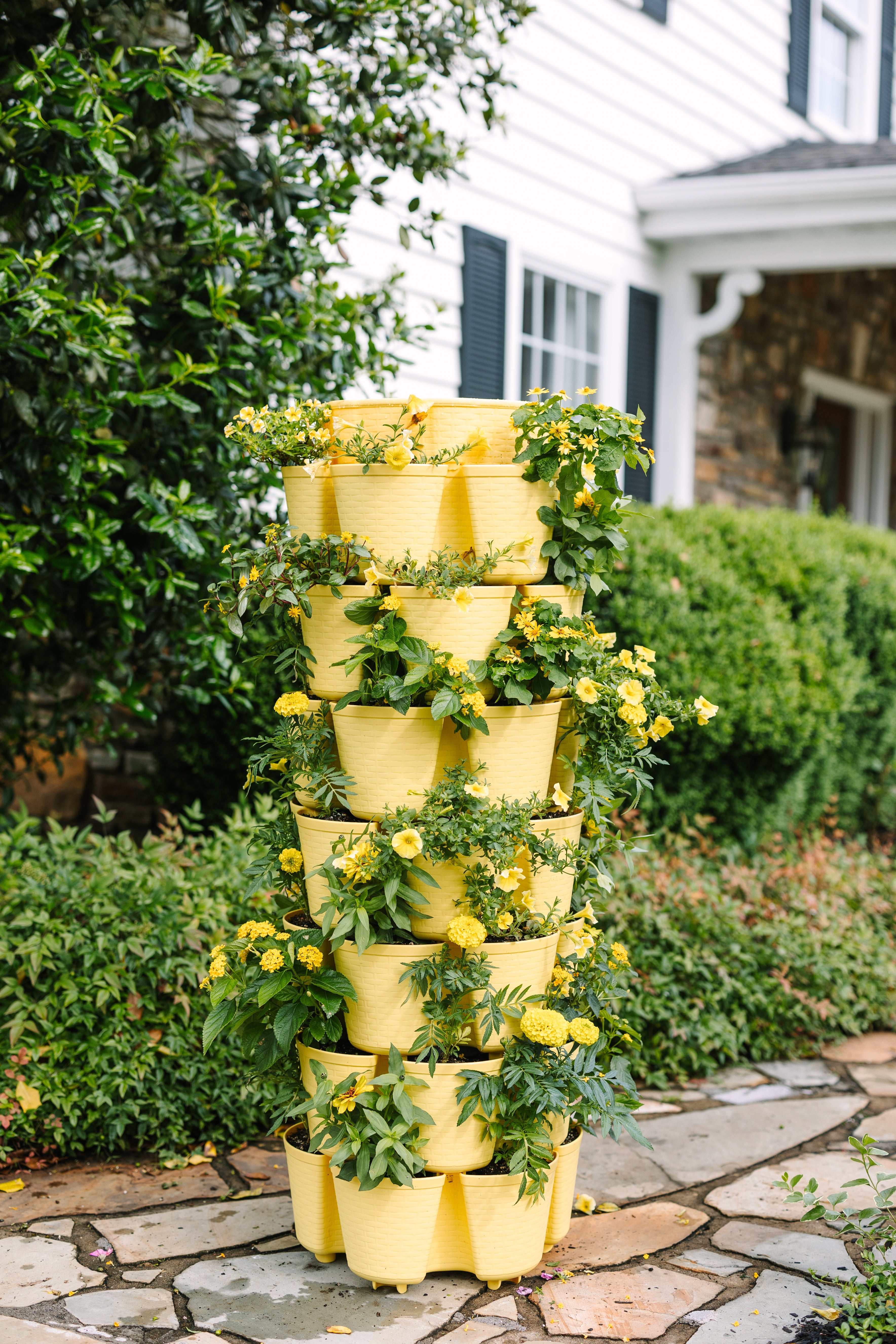 7 Tier GreenStalk Garden Leaf Vertical Planter - Basket Weave Texture