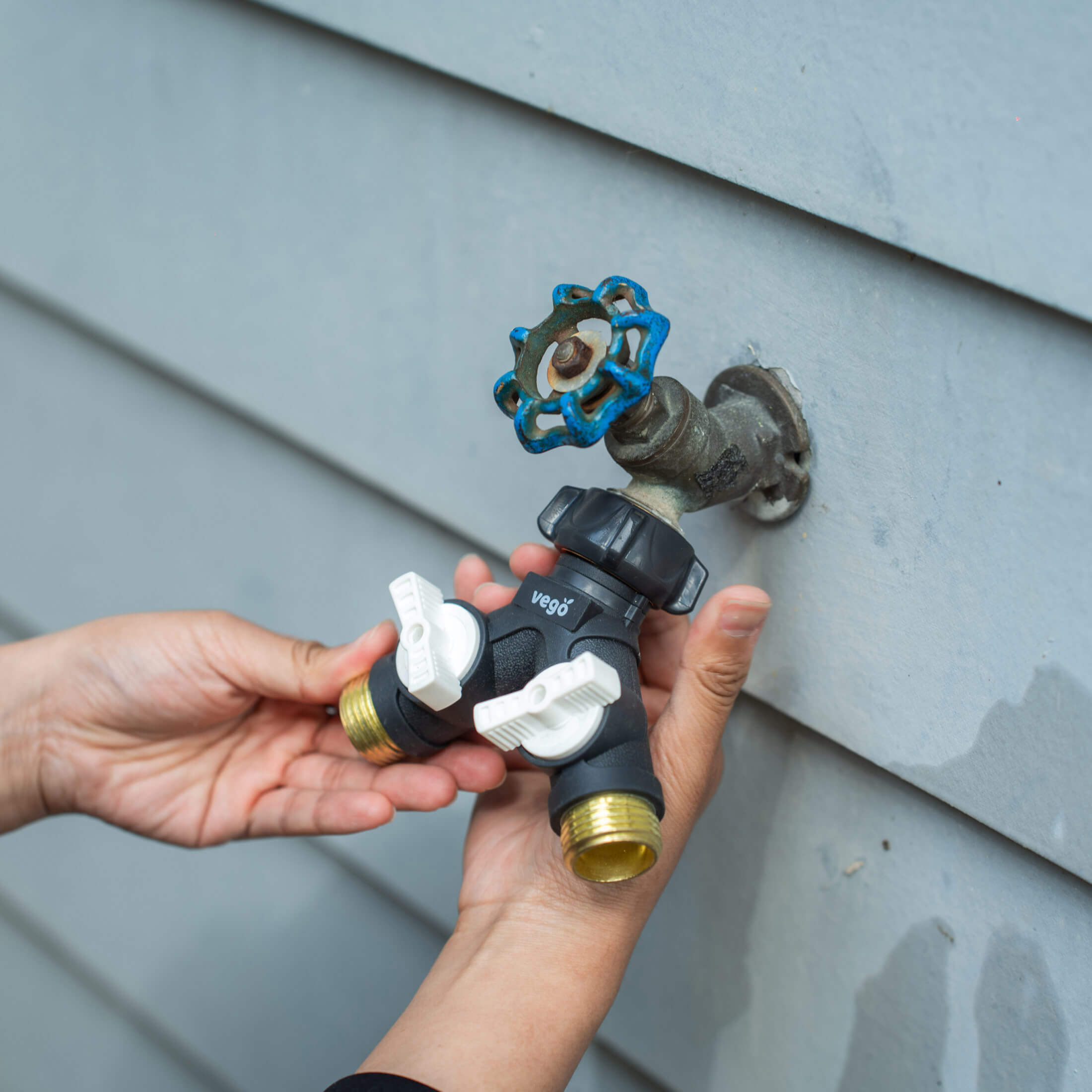 Vego 2 - Way Hose Splitter - Team Grow