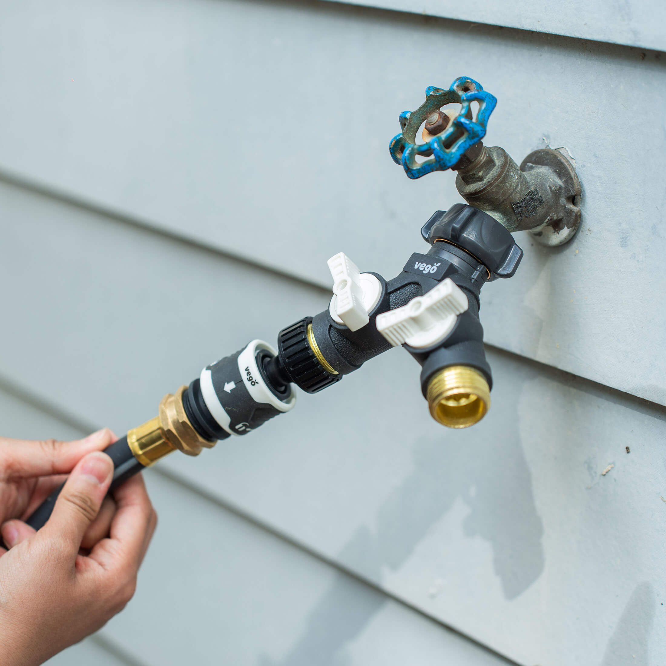 Vego 2 - Way Hose Splitter - Team Grow