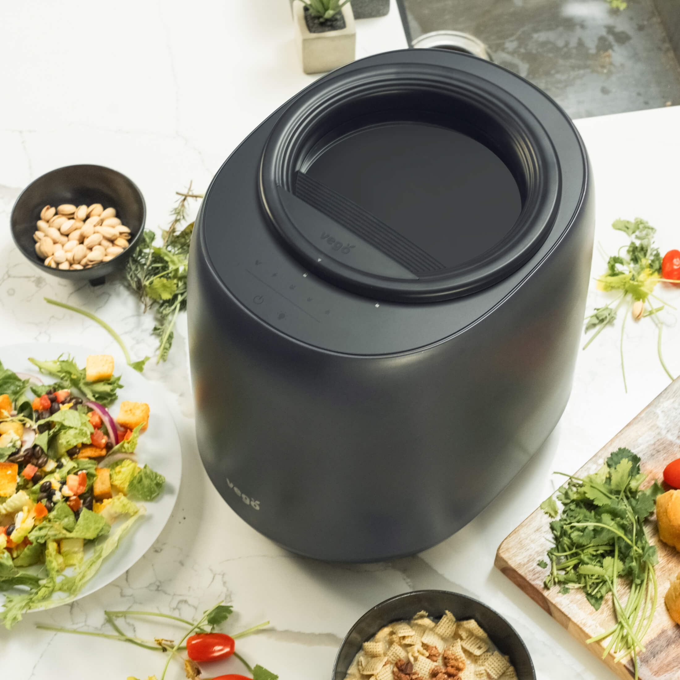 Vego Kitchen Composter - Team Grow